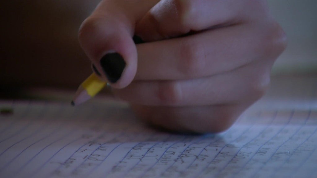 St. Paul loses English language learning students, eyes teacher cuts in wake of Operation Metro Surge — WCCO / CBS Minnesota, Orinda Schools news