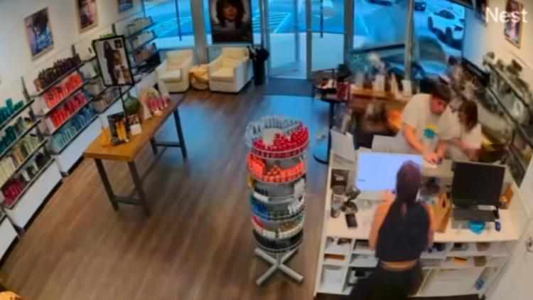 Couple survives being hit by car that crashed through a Jacksonville hair salon — First Coast News Local, Orinda Community news