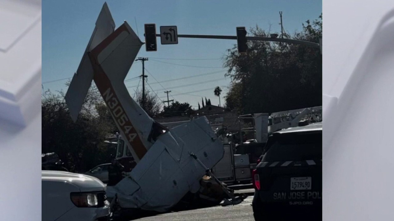 2 adults, child hospitalized in plane roadway crash — KTVU FOX 2 Bay Area, Orinda Health news
