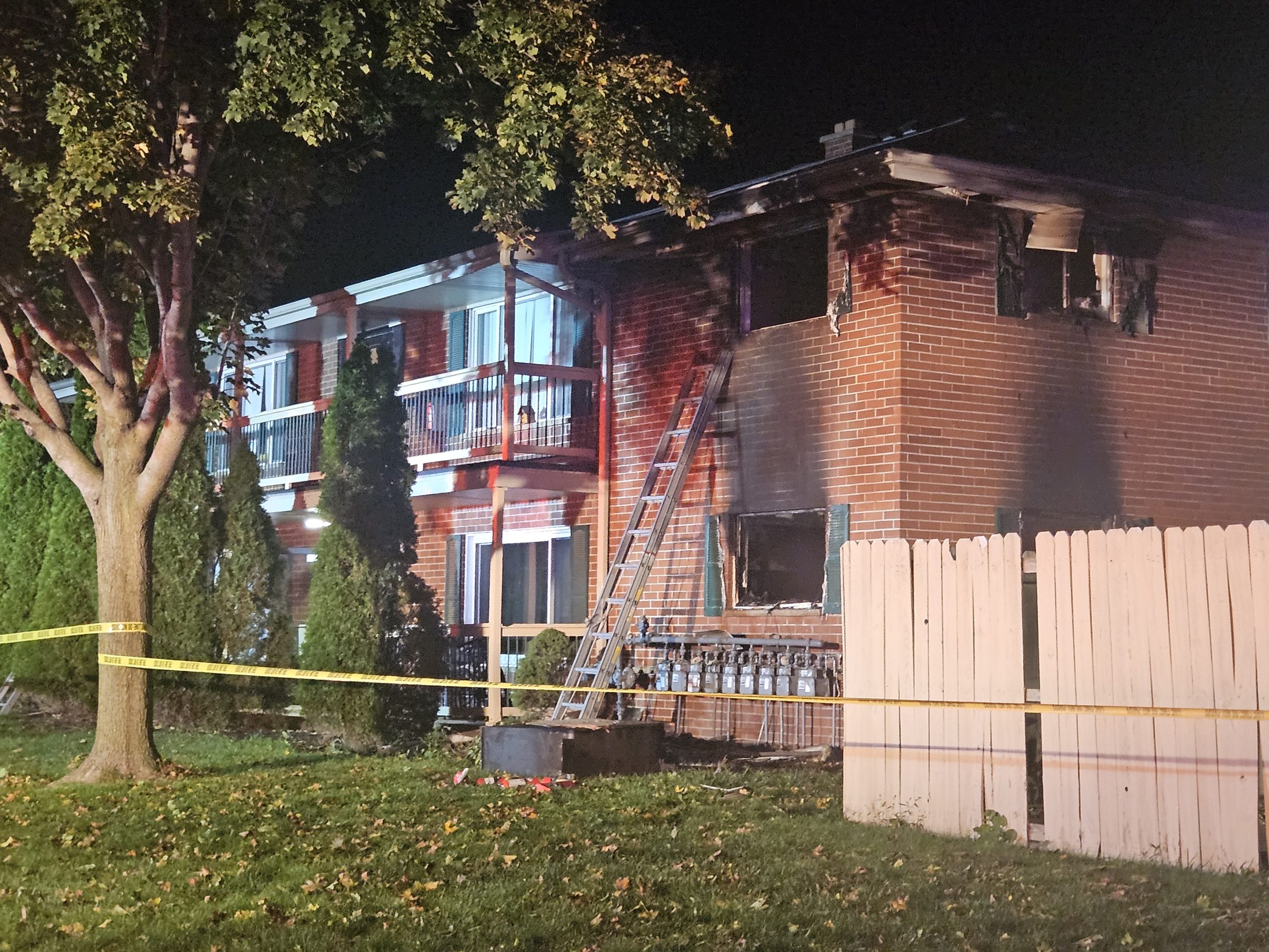 Hartford apartment fire; 12 displaced, 10 pets rescued — FOX 6 News, Orinda Community news